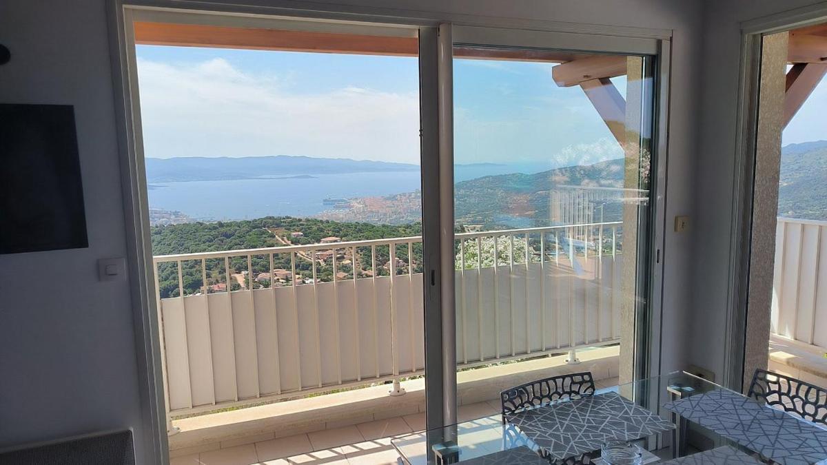 Gites Sassone, Vue Panoramique Sur Ajaccio Et La Mer Alata Luaran gambar