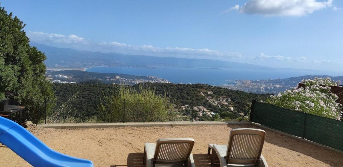 Gites Sassone, Vue Panoramique Sur Ajaccio Et La Mer Alata Luaran gambar