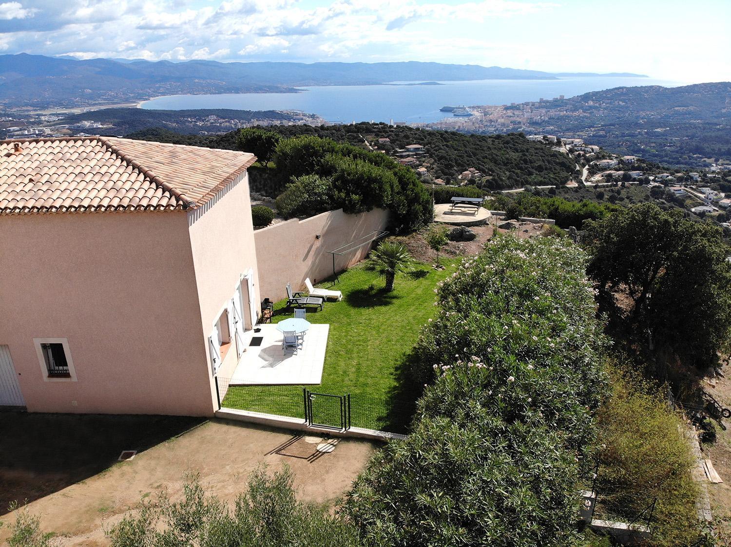 Gites Sassone, Vue Panoramique Sur Ajaccio Et La Mer Alata Luaran gambar